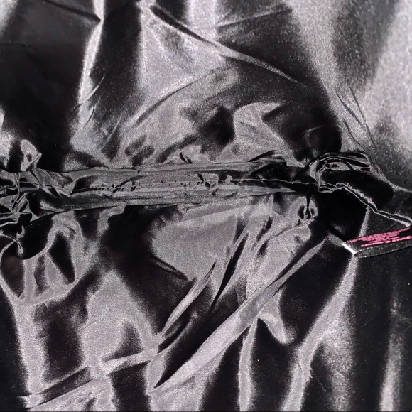 JUICY COUTURE Hot Pink/Black Strip Tote Bag, NWOT! - Picture 7 of 8